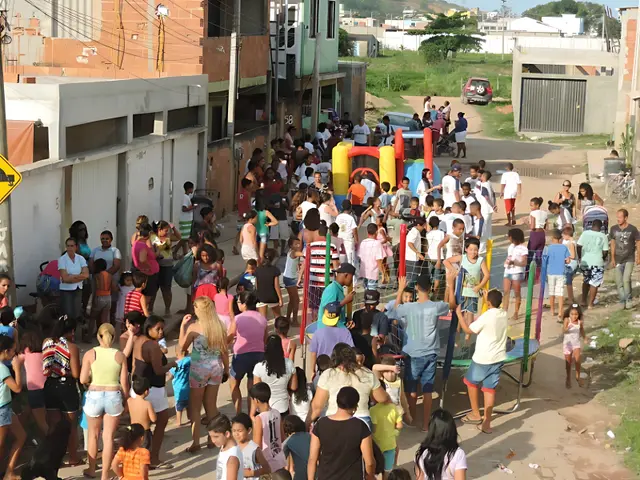 Dia das Crianças — Projeto Criança Feliz / SINDITOB (foto 1 de 11)