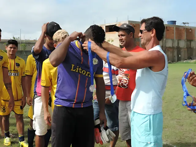 Futebol — Projeto Criança Feliz / SINDITOB (foto 8 de 12)